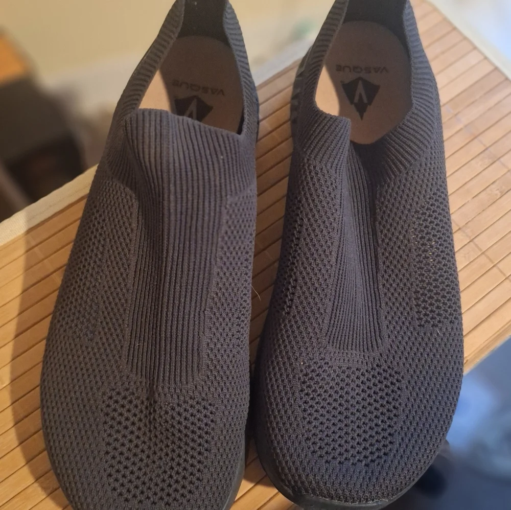 Womens Vasque Black Knit‎ Slip-On Shoes 9.5 M